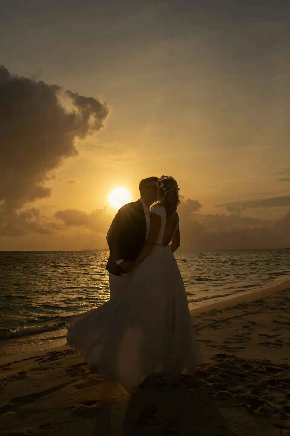 Honeymoon photoshoot · Koh Phangan — 4