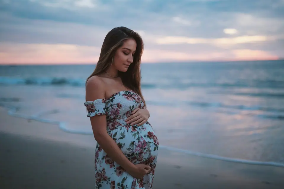 Maternity photoshoot · Koh Phangan — 2